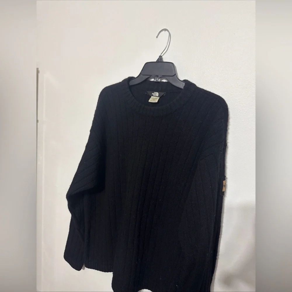The North Face Men's Classic Black Crewneck 100% Wool Sweater